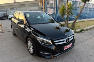 Mercedes-benz B 180 Premium 1.5 dci 110 cv Navig