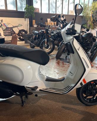 Piaggio Vespa 125 Sprint - 2026