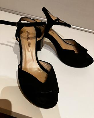 Décolleté nere con  plateau nr 37