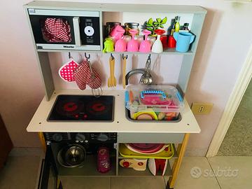 Cucina bambini MIELE  piu accessori