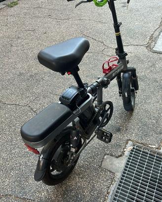 bici elettrica pieghevole