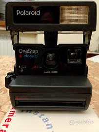 Polaroid one step close up