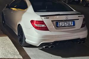 Mercedes Classe C Coupe 2011 220d 170cv automatica