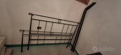 struttura letto in ferro battuto