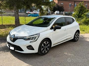 Renault Clio 1.5 DCi ok neopatentati iva esposta