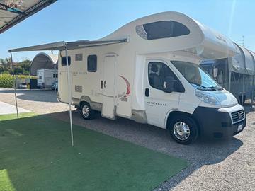ROLLER TEAM AUTOROLLER GARAGE - mansardato con let