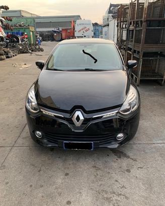 Ricambi Renault Clio 2013 - Veicolo per ricambi