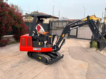 E170 Mini escavatore Hinowa 15 q