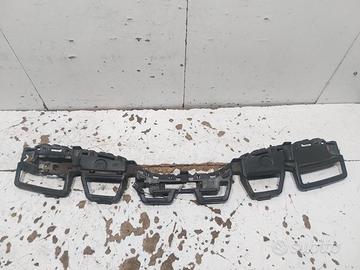 850421142R STAFFA SUPPORTO PARAURTI POST RENAULT E