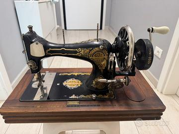 Macchina da cucire singer