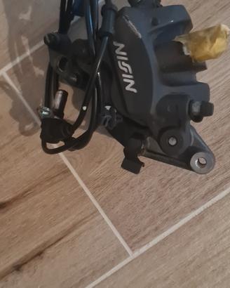 pinze  freno anteriore honda integra 750 2014 