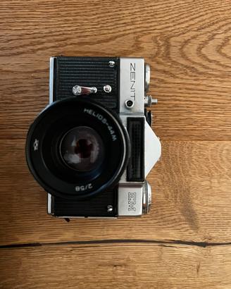 Macchina fotografica Zenit EM Vintage reflex