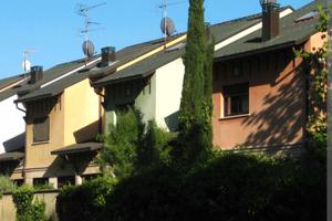 Villa a schiera santa croce cervasca