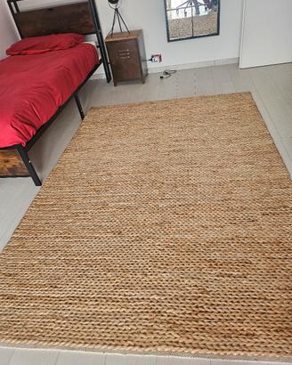 Tappeto iuta intrecciata