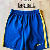 Pantaloni nike