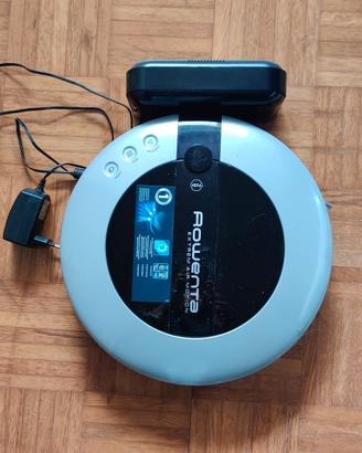 Robot aspirapolvere 