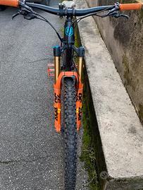 Mondraker Foxy Carbon R