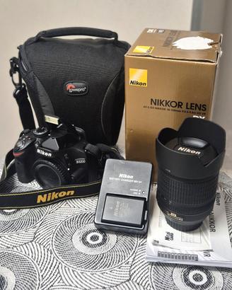 REFLEX D3200 NIKON – 2.380 SCATTI -