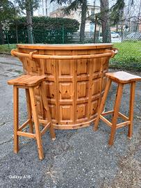 Mobile bar con sedie 