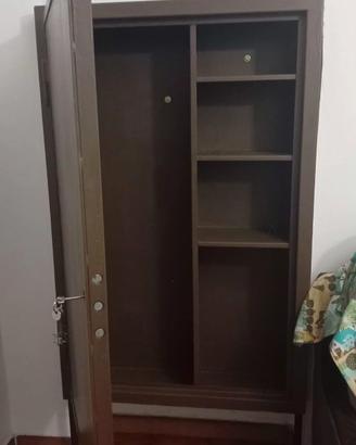 Armadio blindato porta armi