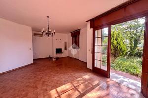 CASA INDIPENDENTE A SERNAGLIA DELLA BATTAGLIA