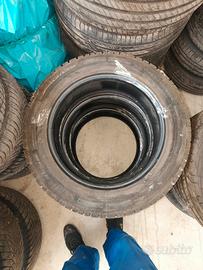 MICHELIN 215/60 R17C 104/102H