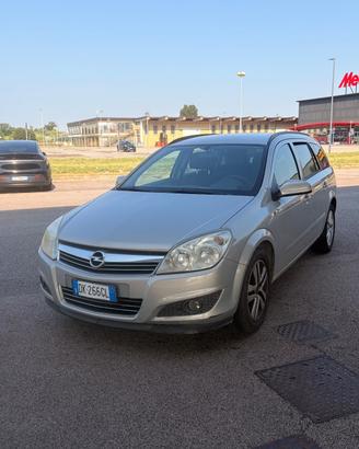 Opel Astra 1.6 16V VVT Station Wagon Enjoy