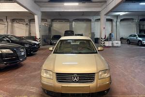 Volkswagen Passat 1.9 TDI/130 CV cat Highline