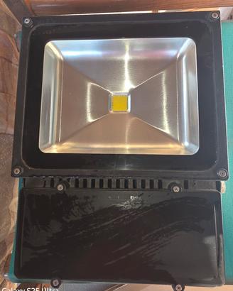 Faretto Led 100w Esterno
