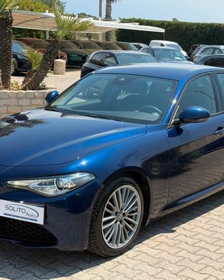 Alfa Giulia 2.2 160 CV AT8 Super Manuale Blu Monte