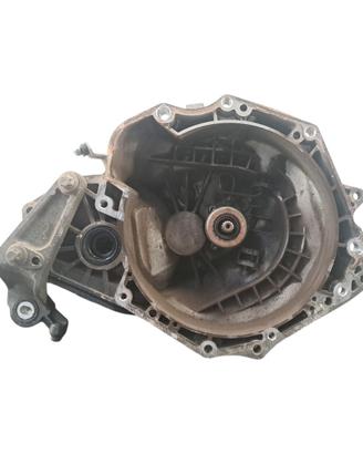 Cambio manuale Opel Corsa D 1.2 benzina2011 A12XER