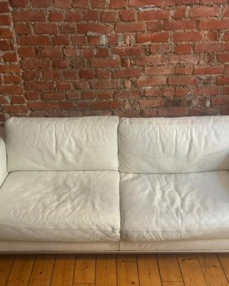 Divano in pelle bianco IKEA Arild