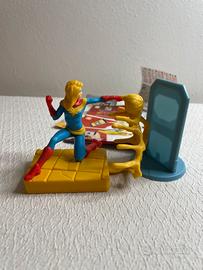 Kinder sorpresa maxi - Capitan Marvel Avengers