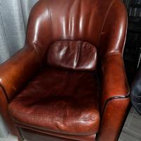 Poltrona Club Vintage in Vera Pelle con Pouf