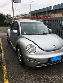 VOLKSWAGEN New Beetle - 2002