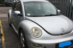 VOLKSWAGEN New Beetle - 2002