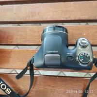 Fotocamera Sony pari al nuovo