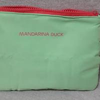 Pochette Mandarina Duck