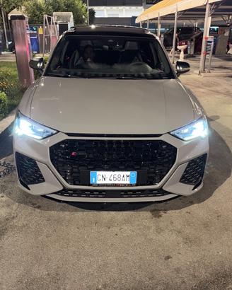 Audi Q3 RS SPB quattro S tronic