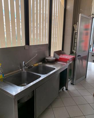 Lavello in acciaio inox