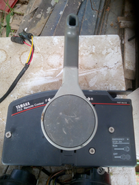 Cablaggio e manetta Yamaha 100 CV 4tempi