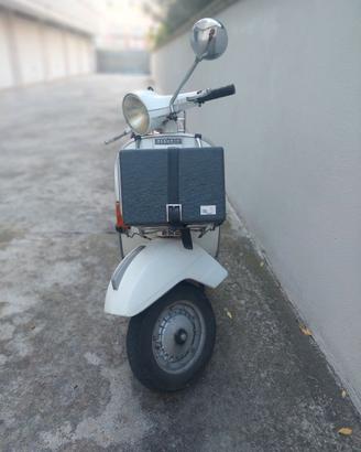 Vespa PX 125