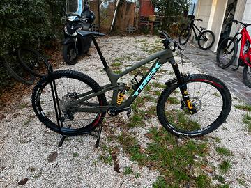 trek slash 9.7 custom enduro taglia L