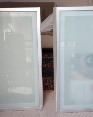 N. 2 PENSILI bagno