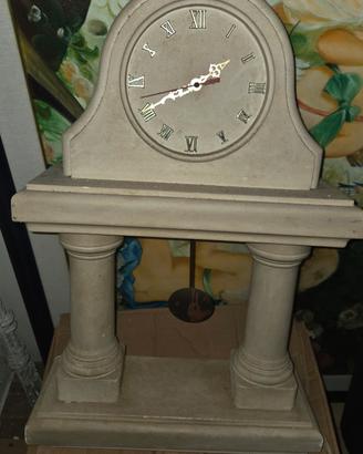 orologio in pietra leccese 