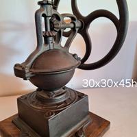 Antico macinacaffe 