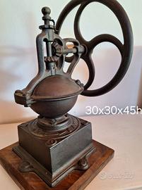 Antico macinacaffe 