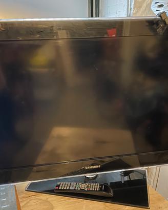 Tv led Samsung 40 pollici