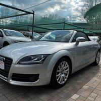 Audi TT Roadster 2.0 TFSI cabrio