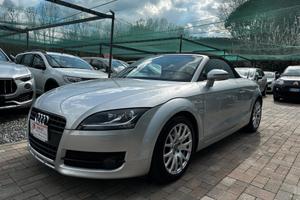Audi TT Roadster 2.0 TFSI cabrio